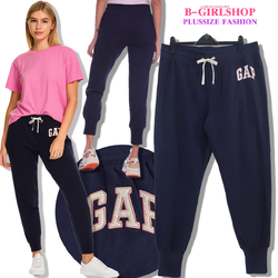 Ha6410 *แบรนด์นอก GAP* กางเกงทรง jogger สีกรมท่า ปักลายแบรนด์ตรงสะโพกเก๋ ผ้านิ่มยืดเยอะใส่สบาย รอบเอว 40 ยืด 44 (ดึงสุดมือ 48) สะโพก 50 - 56 ต้นขา 30 - 34 ยาว 37 นื้ว