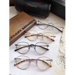 #olschromeglasses 📣📣กรอบ chrome hearts ทรงกลม เข้าใหม่ครับ งานเน้นรายละเอียดทุกจุด โชว์แบรนด์ ทรงแบ๊ว 😍รับรองว่าไม่โหล😍 งานเกรด Hi end ปั้มโลโก้ทุกจุด เทียบแท้1:1 ราคา. 1880 บาท อุปกรณ์ครบเซทใหญ่ตามแบรนด์ : Full set ✅