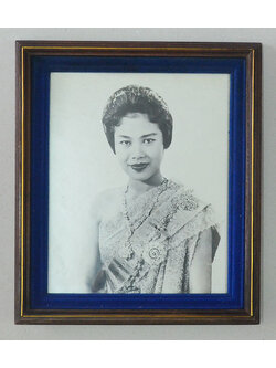 ภาพถ่ายขาวดำ (พร้อมกรอบไม้สัก)