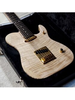 (BRAND NEW) WASHBURN NELE DELUXE USA NUNO BETTENCOURT