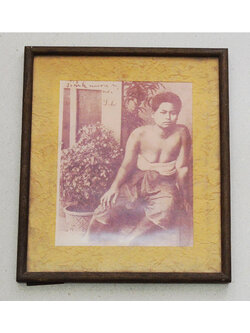 ภาพถ่ายสีโทนซีเปีย (พร้อมกรอบ)