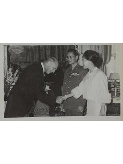 ภาพชุดเสด็จต่างประเทศเมื่อปี 2503