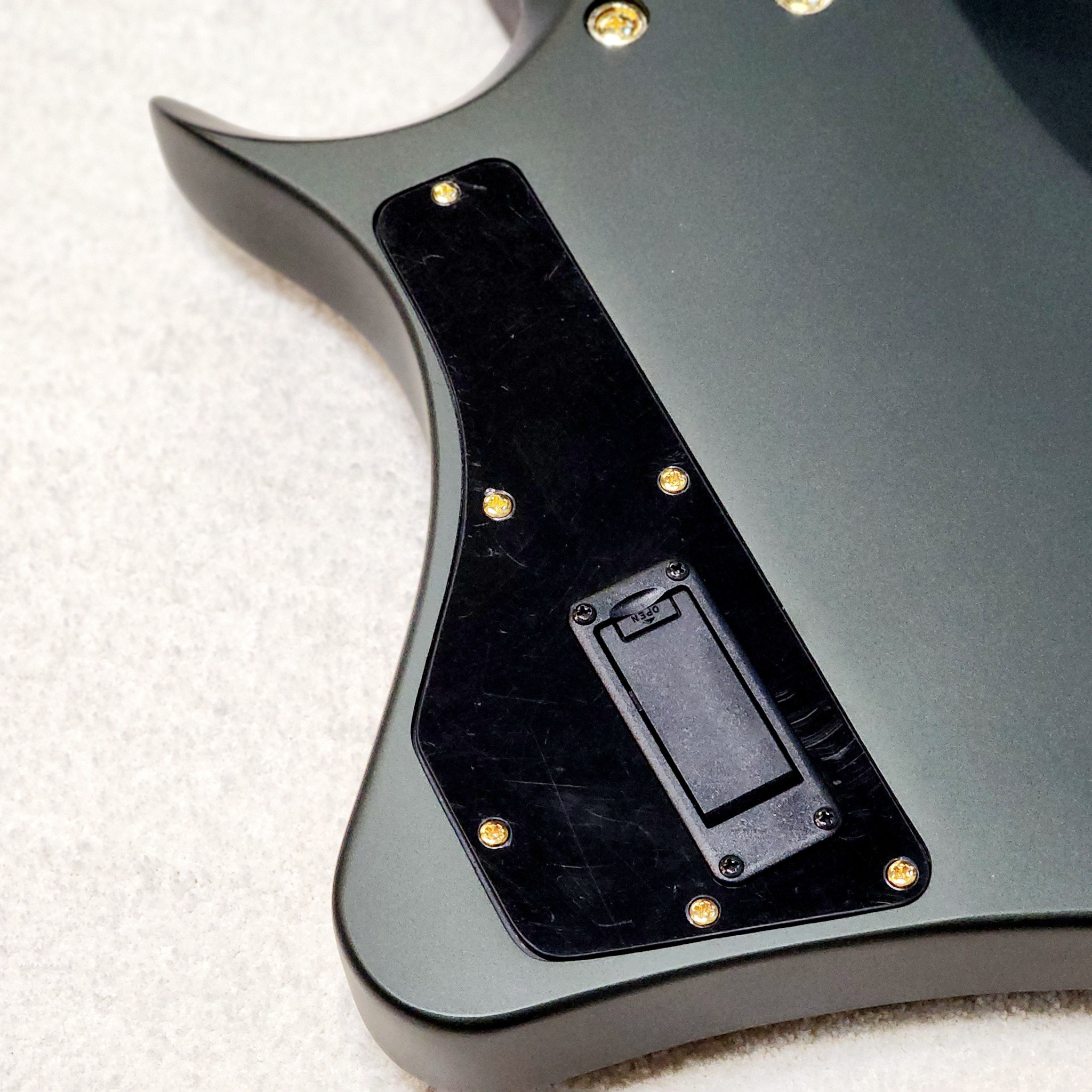 ABASI // EMI 7 // LEGION // BELL GARDEN GREEN