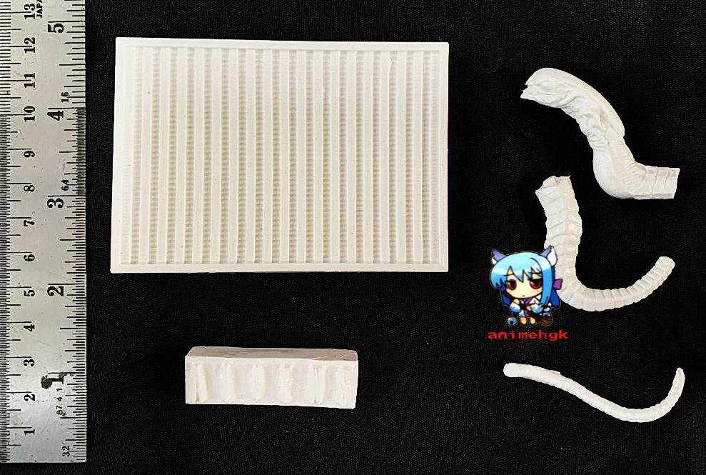 เอเลี่ยน ระเบิดอก Alien Xenomorph Chest Burster พร้อมฐาน 1/6 เรซิ่น