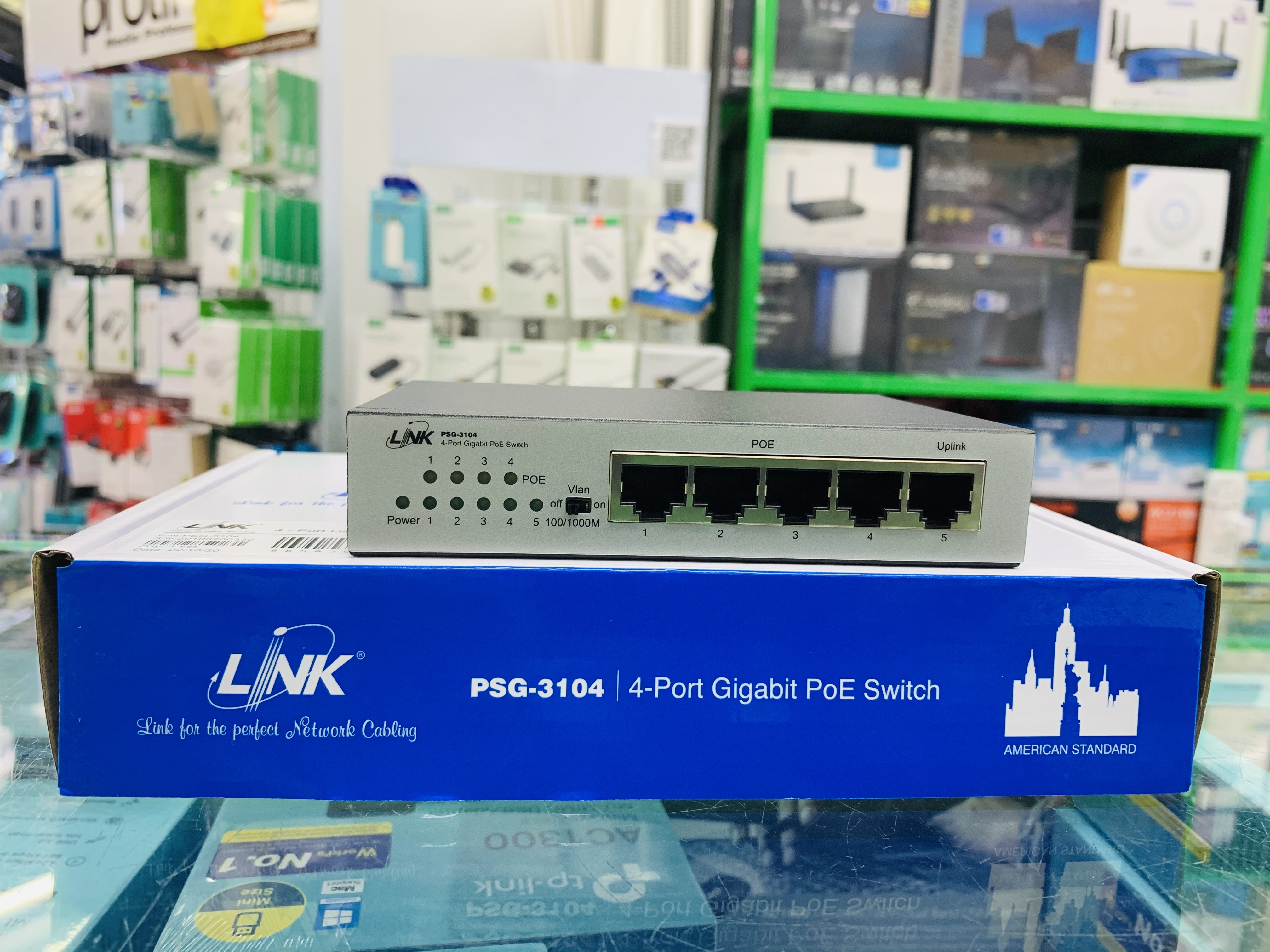 Link PSG-3104 4-Port Gigabit PoE Switch (60W)
