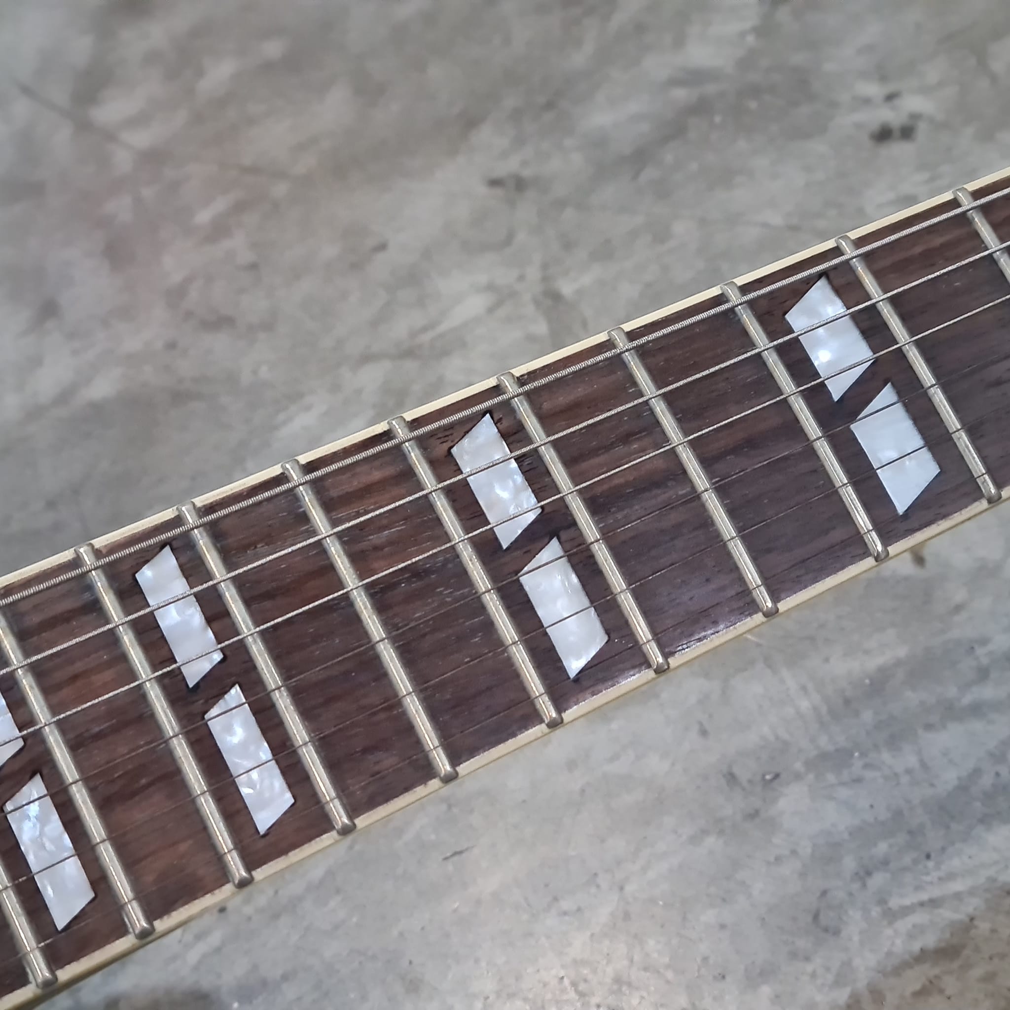 (USED) EPIPHONE SUPERNOVA " Noel Gallagher " Signature