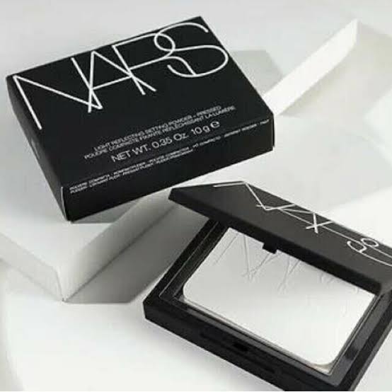 แป้งทาหน้า Nars Light Reflection Setting Powder Pressed 10 g