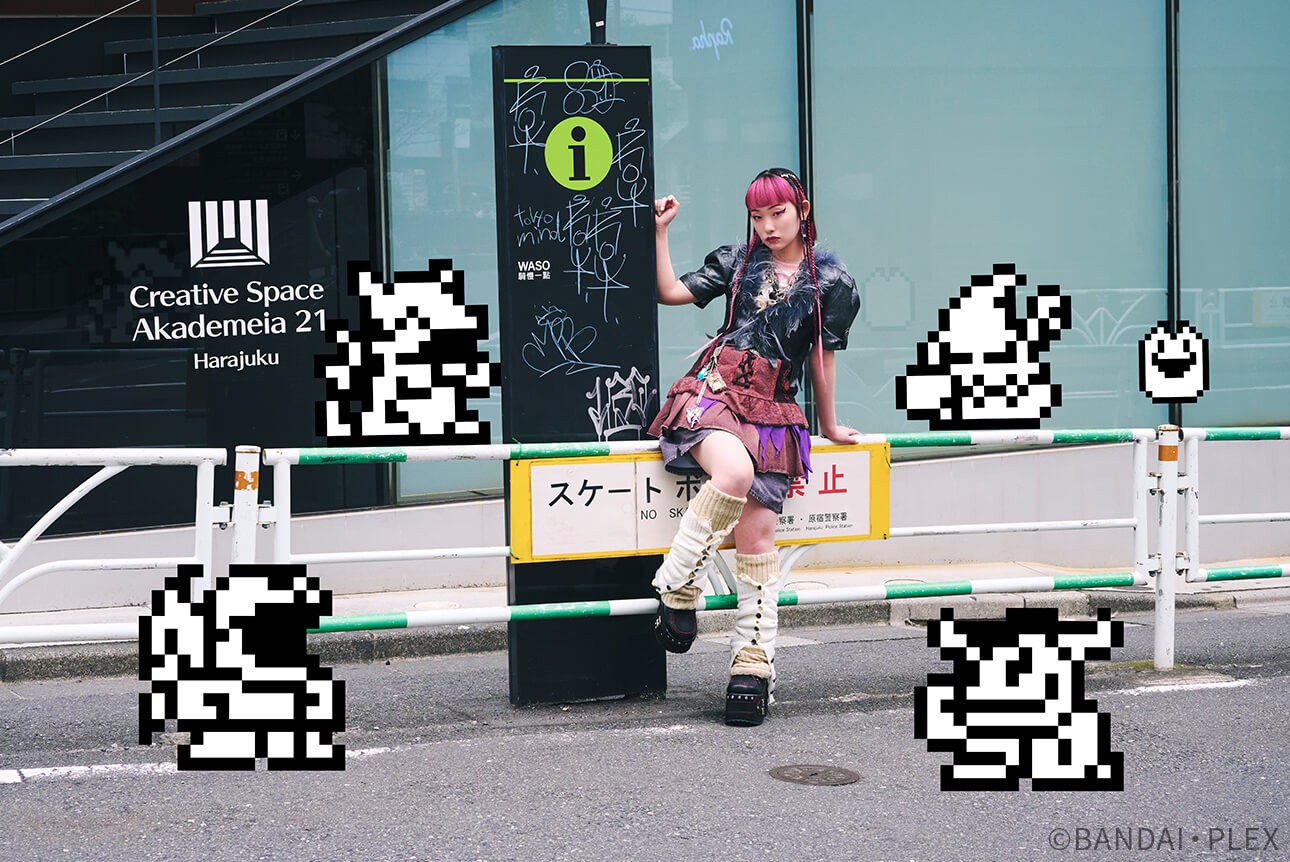 BANDAI DIGIMON Digital Monster V-PET HYPE DROP EDITION feat. Utaha - Mosiac Blue COLOR ดิจิม่อน วีเพ็ท ไฮป์ดรอป อุตาฮะ[LOT JP]