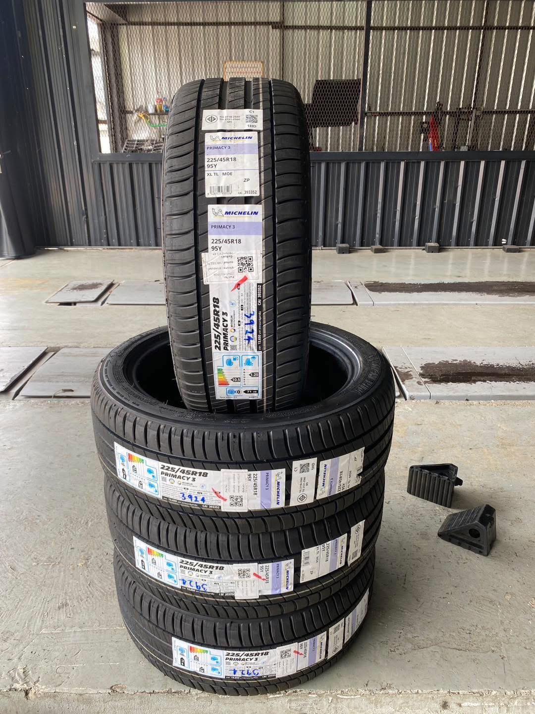 ยาง MICHELIN PRIMACY 3 RUNFLAT ขนาด 275/35-19ราคาพิเศษ สั่งได้
