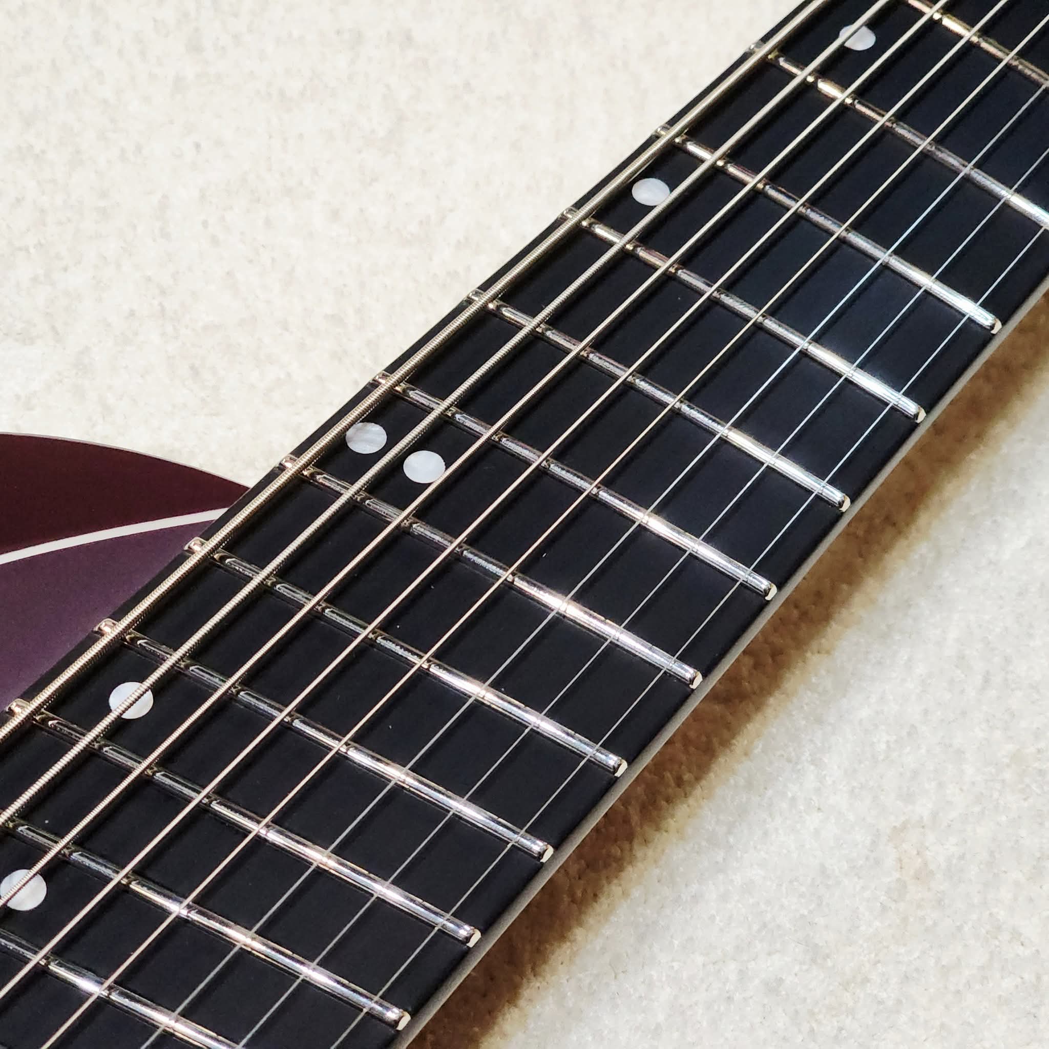 ABASI // LARADA 8 // MASTER SERIES // AUBERGINE