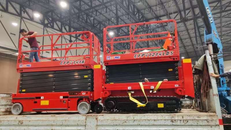 ลิฟท์ยกขากรรไกร 14 เมตร SELF-PRORELLED SCISSOR LIFT PLATFORM