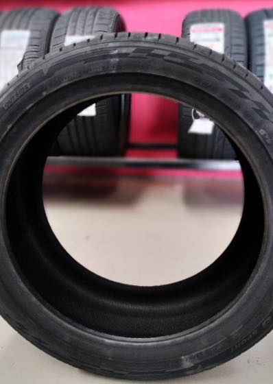 ยาง KUMHO ECSTA SPORT-S PS72 EV ขนาด 275/35-19ราคาพิเศษ สั่งได้