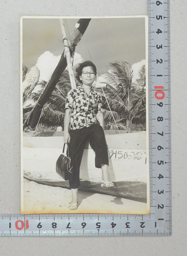 ภาพถ่ายขาวดำ (3 ใบ)