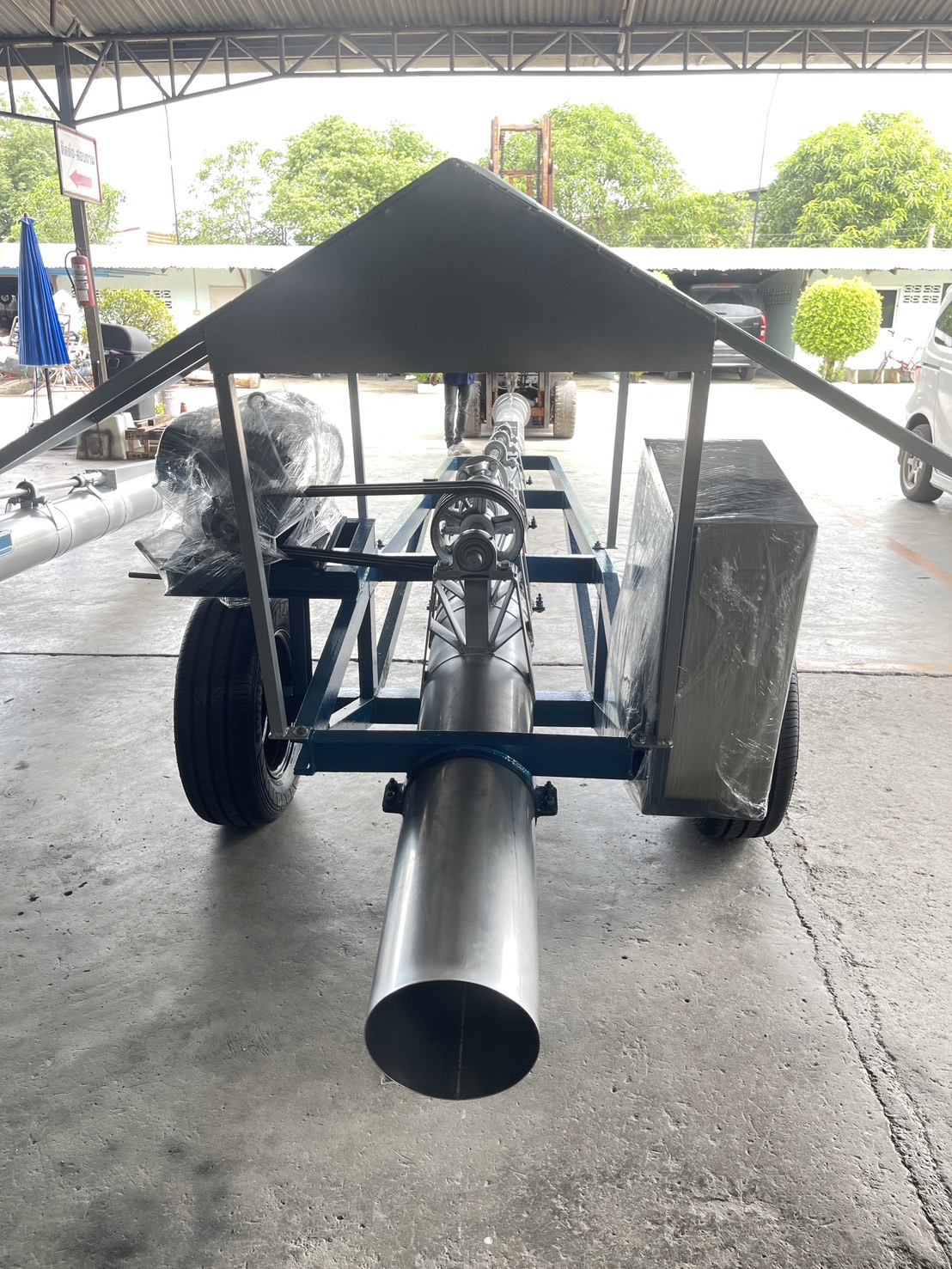 ท่อพญานาค สแตนเลส 45องศา รอบช้า เพลานอก 10"x10m แท่นพร้อมหลังคา