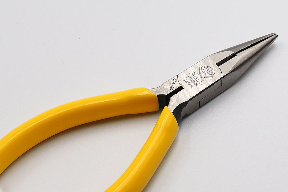 คีมปากแหลม มินิ SHELL ขนาด : รุ่นแบบมีฟัน 4.3/4" (SM-8) , รุ่นแบบไม่มีฟัน 4.3/4" (SM-8F)