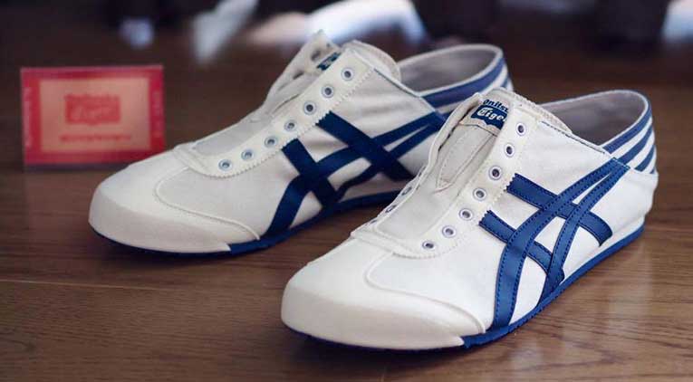 Onitsuka Tiger Mexico 66 Paraty สีบุรินทร์