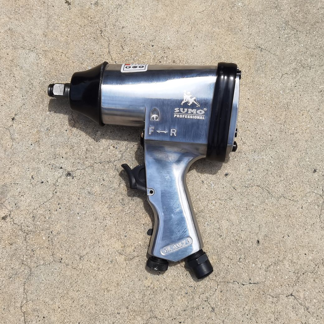 SUMO HS04K บล็อกลม 1/2" 313Nm