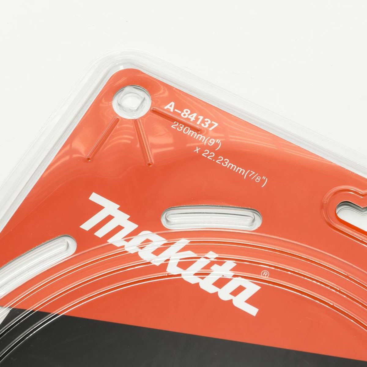 MAKITA A-84137 ใบเพชร 9" แห้ง ร่อง-ทอง