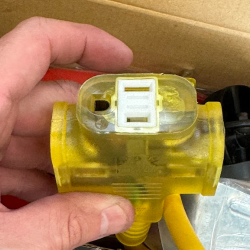 HOBAYASHI HR-706A-3C ตลับเก็บสายไฟอัตโนมัติ 2.0x3 10M