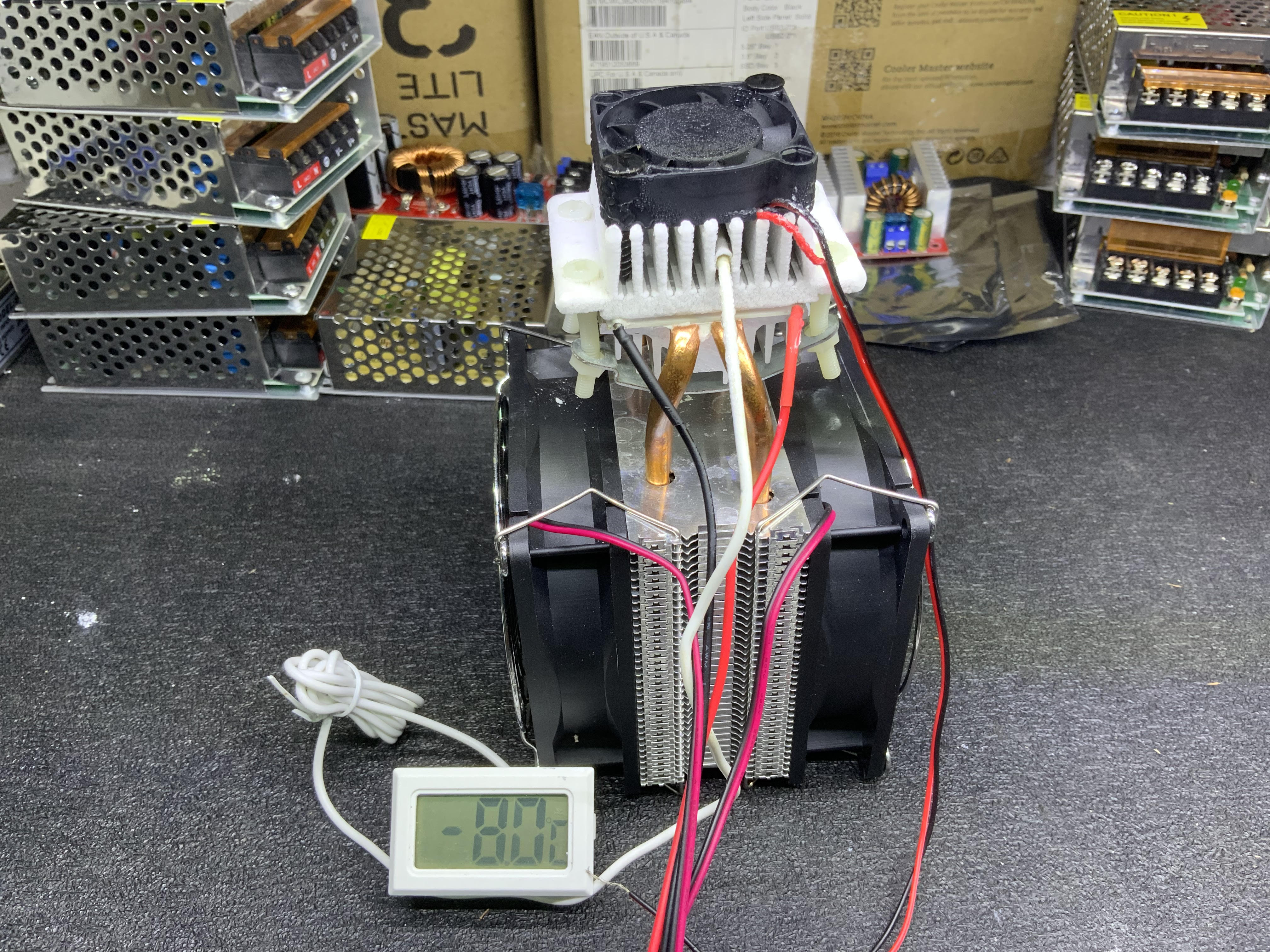 ชุดทำความเย็น small air conditioning refrigerator(ชุดสำเร็จ พร้อมแผ่น ร้อนเย็น)