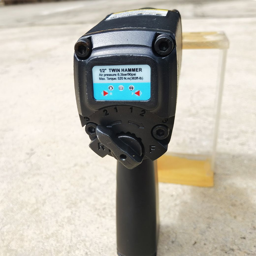 SUMO T118A-02B2 บล็อกลม 1/2" 520Nm ลูกตีคู่