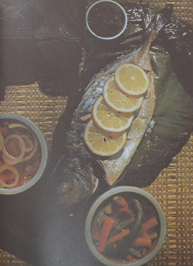 THE COMPLETE ASIAN COOKBOOK