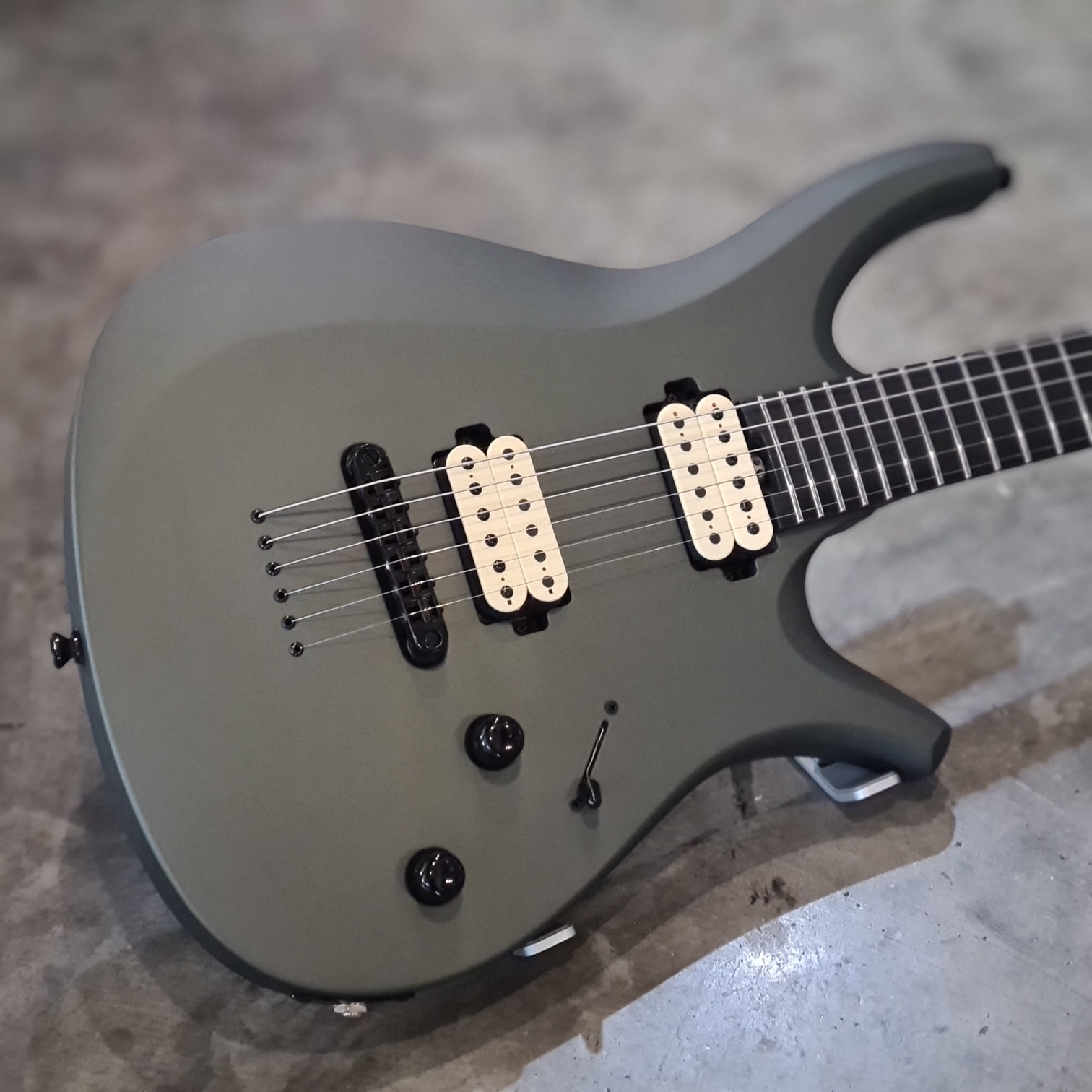 (BRAND NEW) MANSON ORYX VI - ADAM NOLLY GETGOOD SIGNATURE - RACING GREEN
