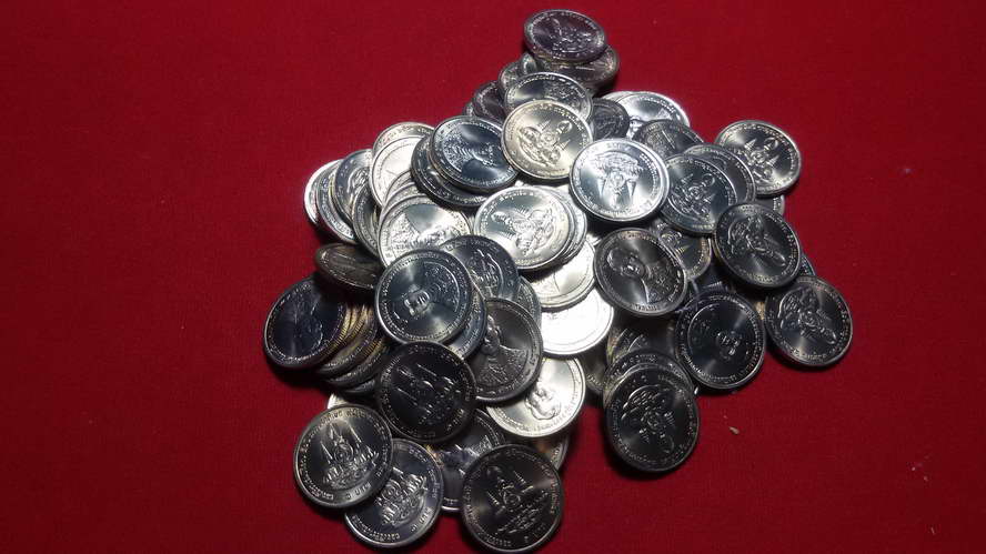 เหรียญ 1 บาท พระราชพิธีกาญจนาภิเษก 2539 UNC