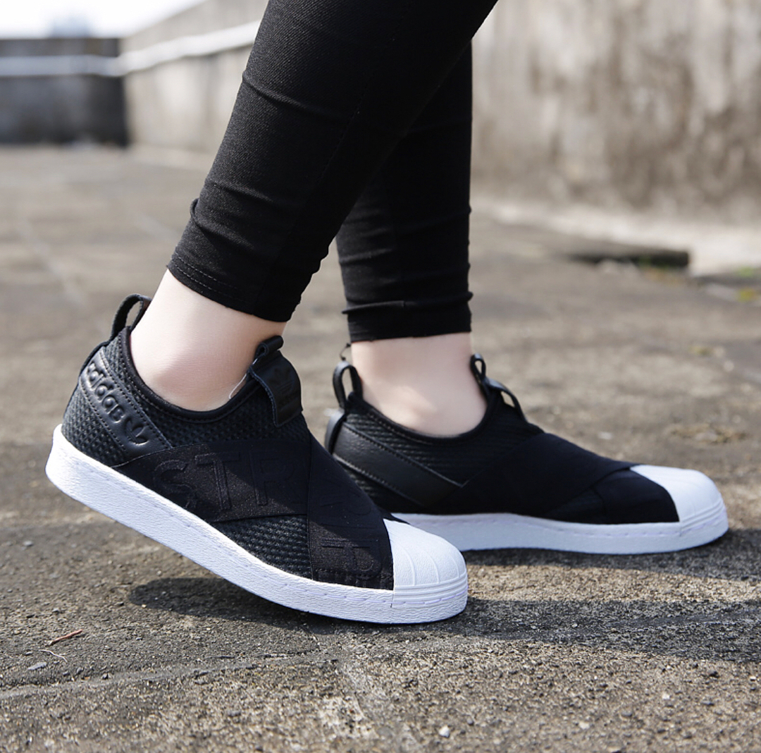 Adidas Slip-on Black
