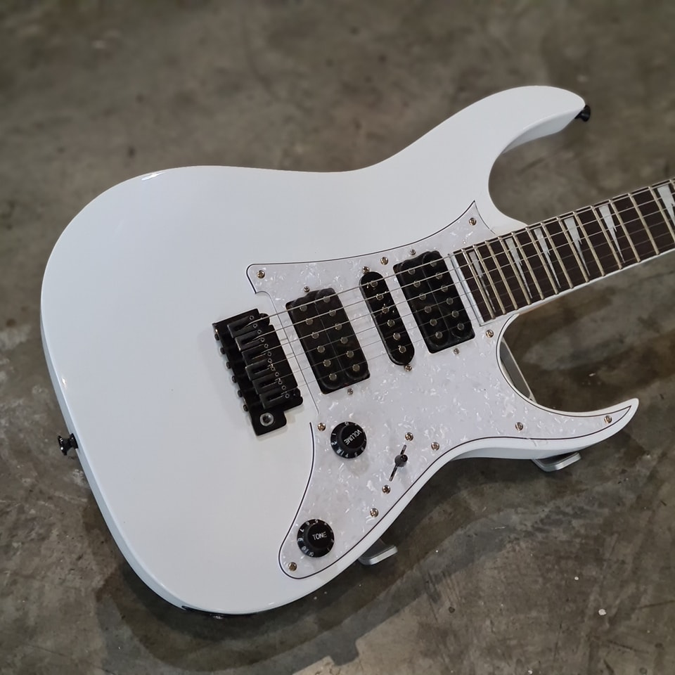 (BRAND NEW) Ibanez RGV250-WH