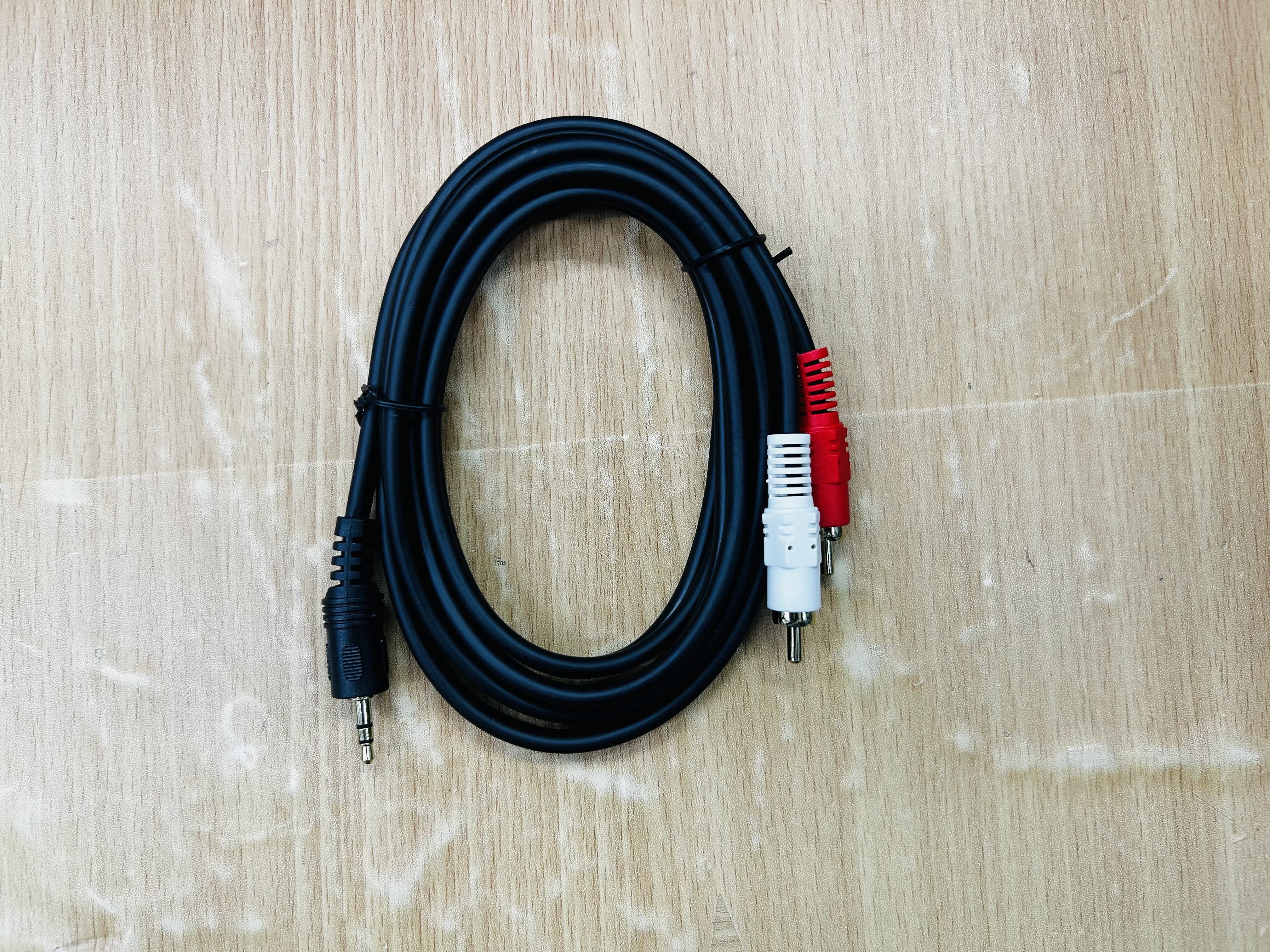 GLINK GLDC-01 สายสัญญาณ1ออก2 สายAUXออกRCA2หัว