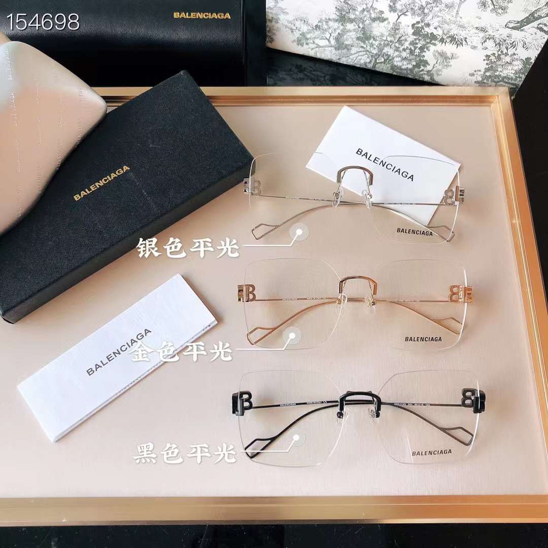 พร้อมส่ง เจาะเลนส์ BALENCIAGA งานแฟชั่นสวย แข็งแรง Hight Quality PREMIUM GADE 1:1 Sz.60-15-140 mm Col. Check stock Full set