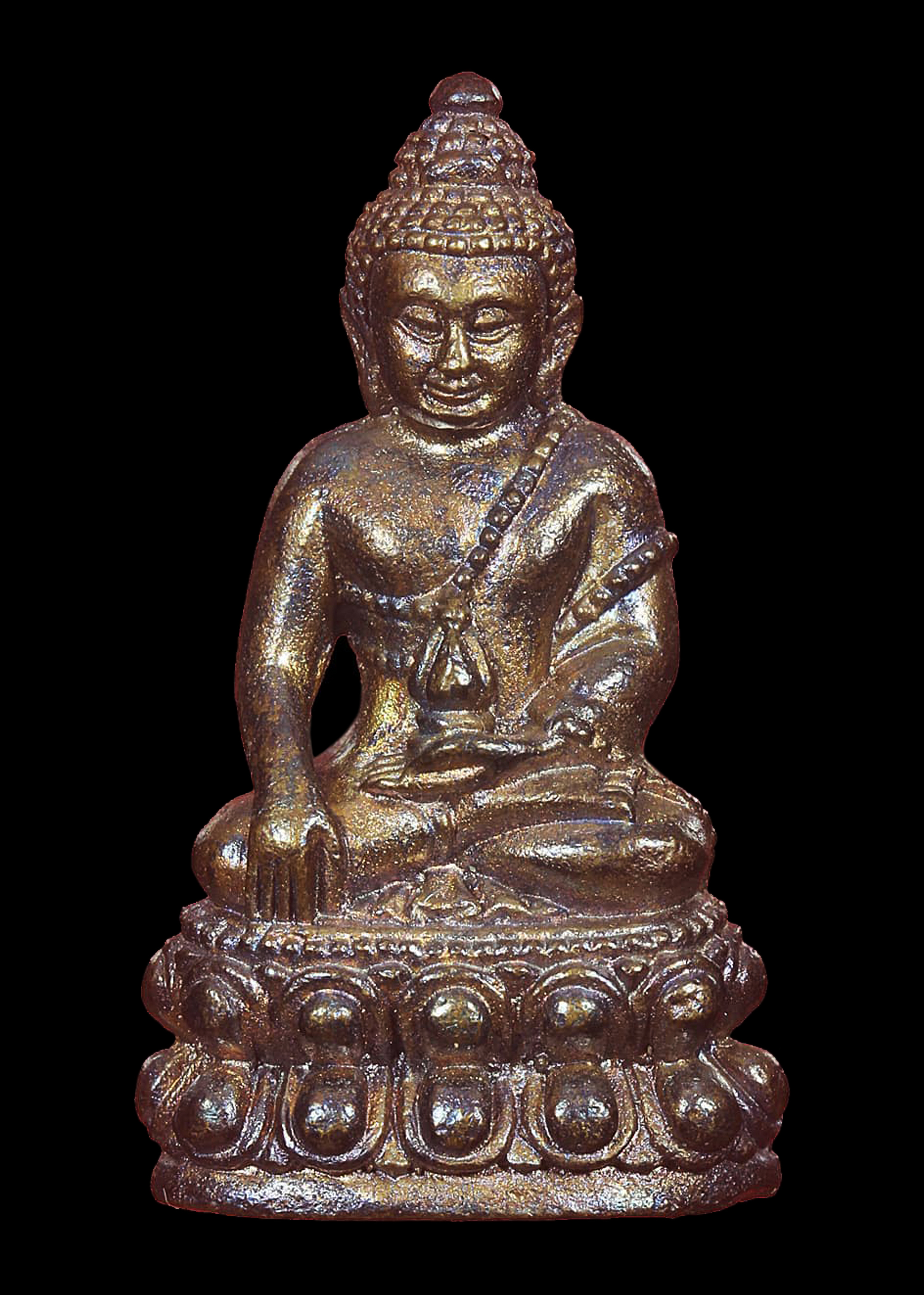 พระชัยวัฒน์ หลวงปู่แผ้ว ปวโร วัดรางหมัน ปี2555 ที่ระลึกงานฉลองรูปเหมือนหลวงปู่แผ้ว ปวโร เนื้อสำริดรมดำ ตอกโค๊ตและยิงโค๊ตเลข ๑๘๒๙ พร้อมกล่องเดิมจากวัด สภาพสวยกริ๊บ