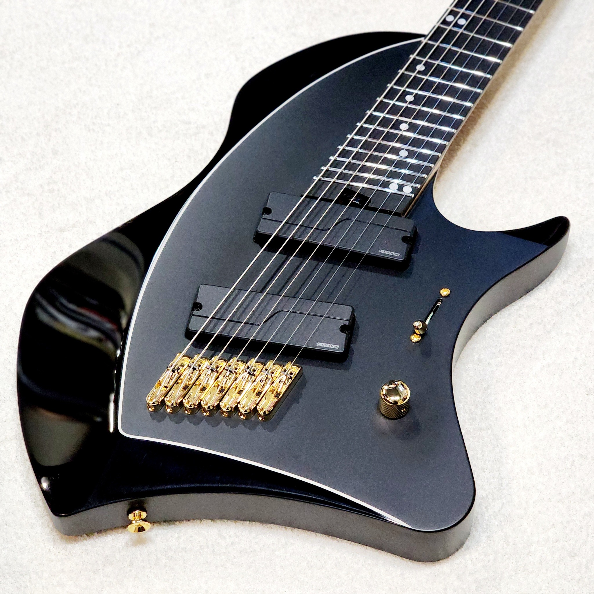 ABASI // LARADA 7 // MASTER SERIES // BLACK BEAUTY