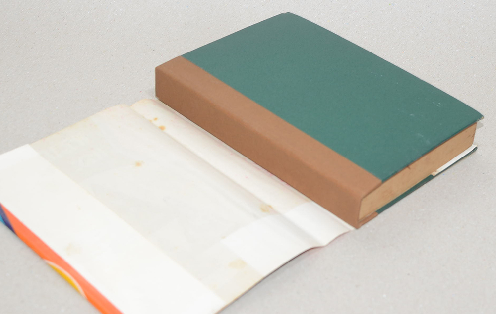 พระนางพญาและพระกริ่ง