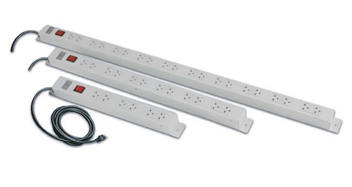 G7-00020 19" GERMANY G7-00020 AC Power Distribution 20 Universal Outlet w/Cable 3 M. & Surge Protection