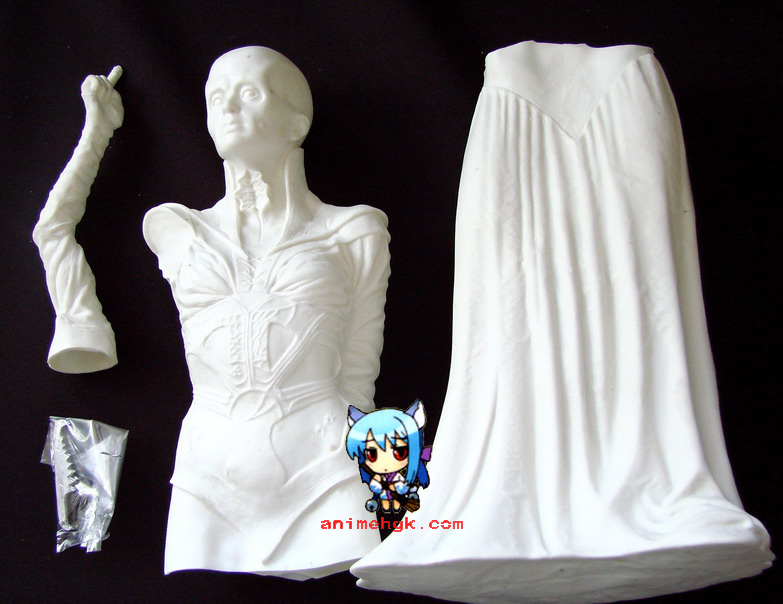 Hellraiser Hell on Earth Genobite female 1/4