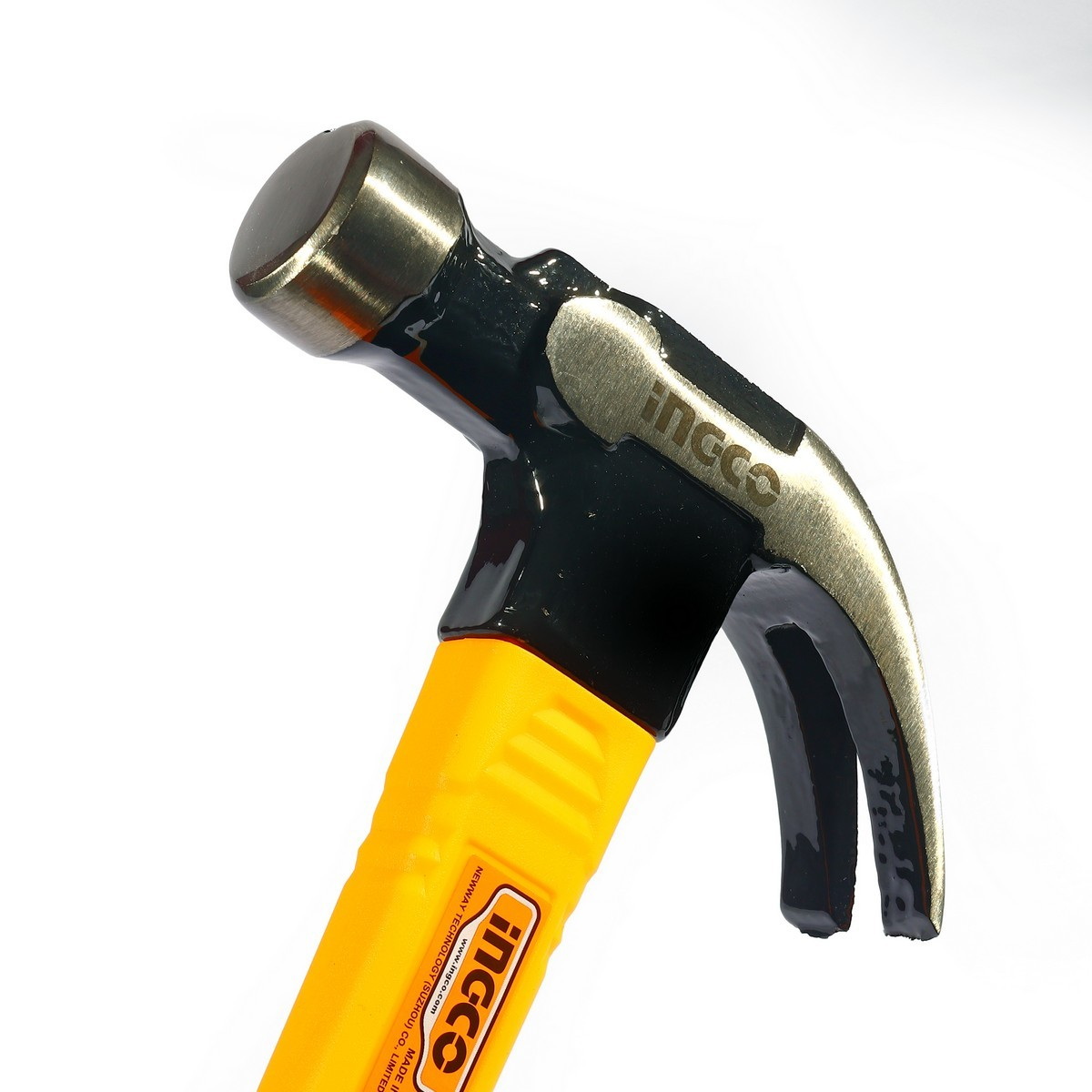 INGCO HCH81016 ค้อนหงอน ด้ามไฟเบอร์ 16oz หัวแม่เหล็ก