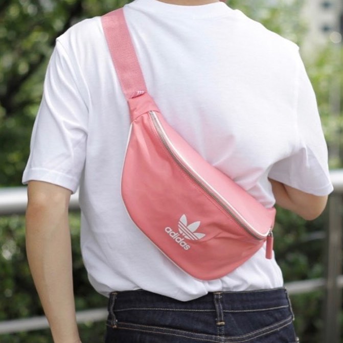 กระเป๋าคาดอก adidasชมพู