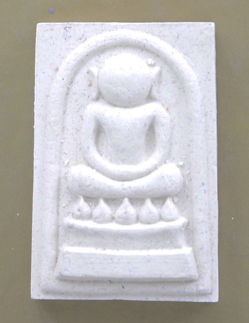 สมเด็จย้อนยุค (9 องค์ / พร้อมกล่อง)