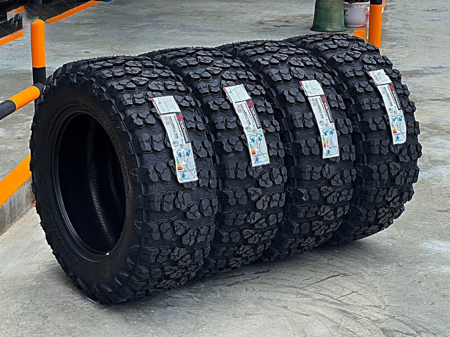 ยางYOKOHAMA GEOLANDAR X-MT G005B ขนาด 35X12.50R20
