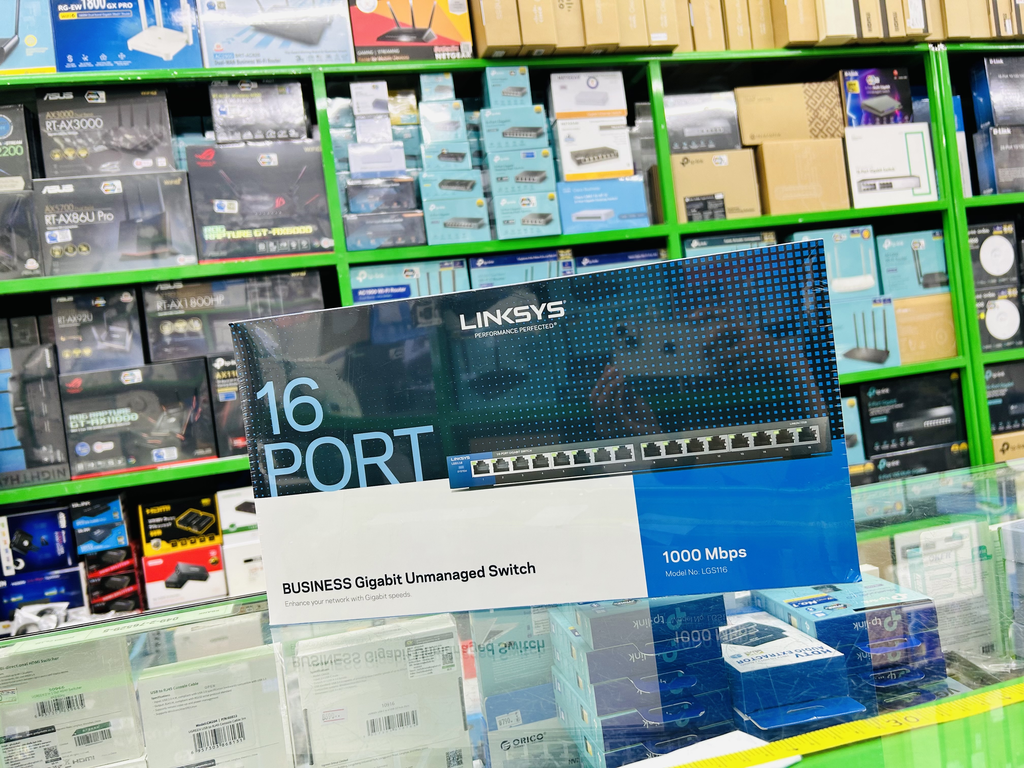 Gigabit Switching Hub LINKSYS (LGS116-AP)