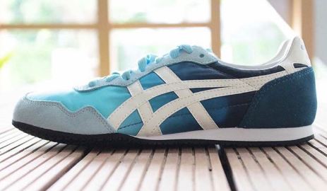 Onitsuka Tiger Serrano (Crystal Blue/Slight White)