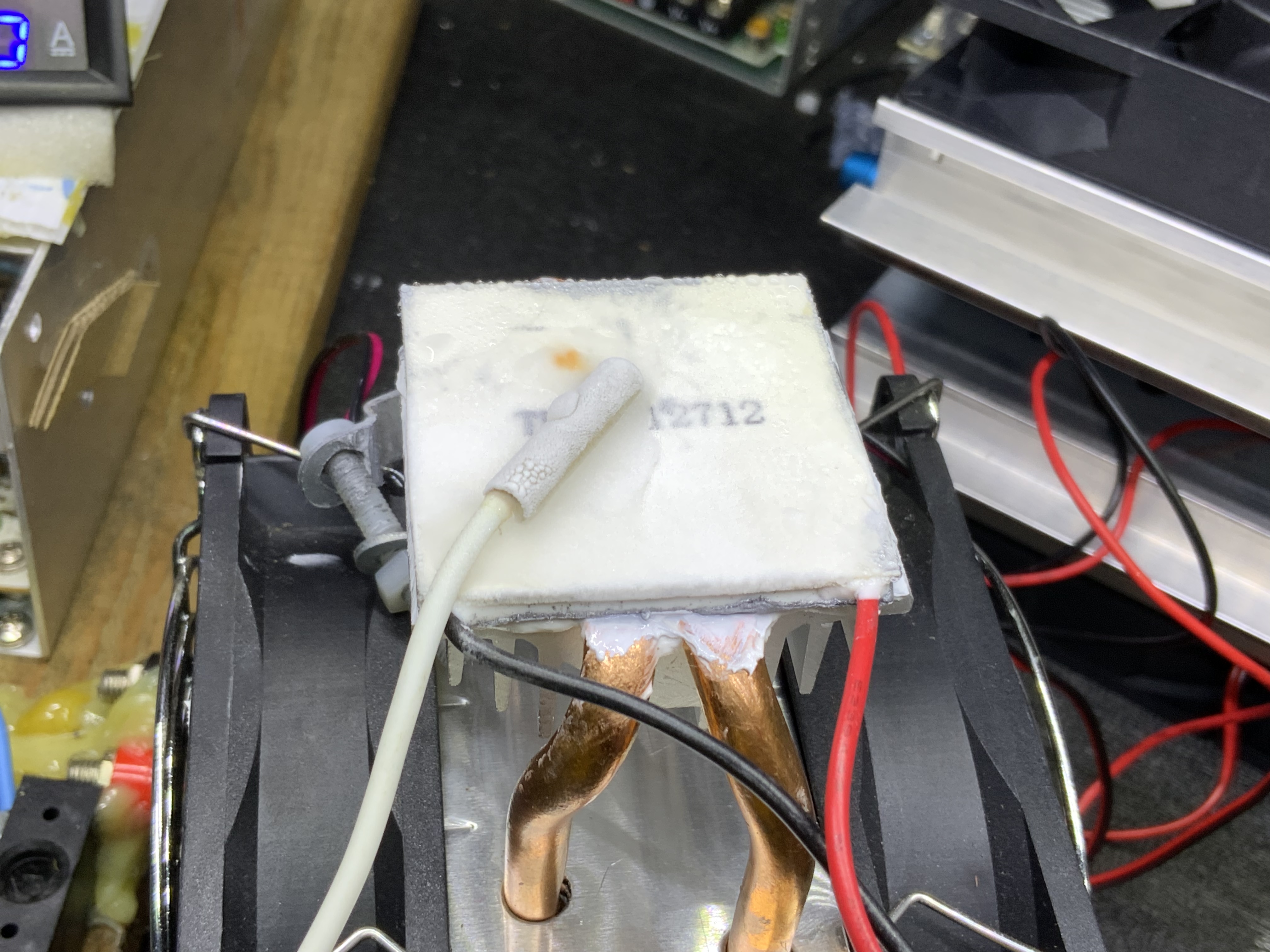 TEC1-12712 12V Peltier Refrigeration Plate(แผ่นร้อน-เย็น) แผ่นเพลเทียร์