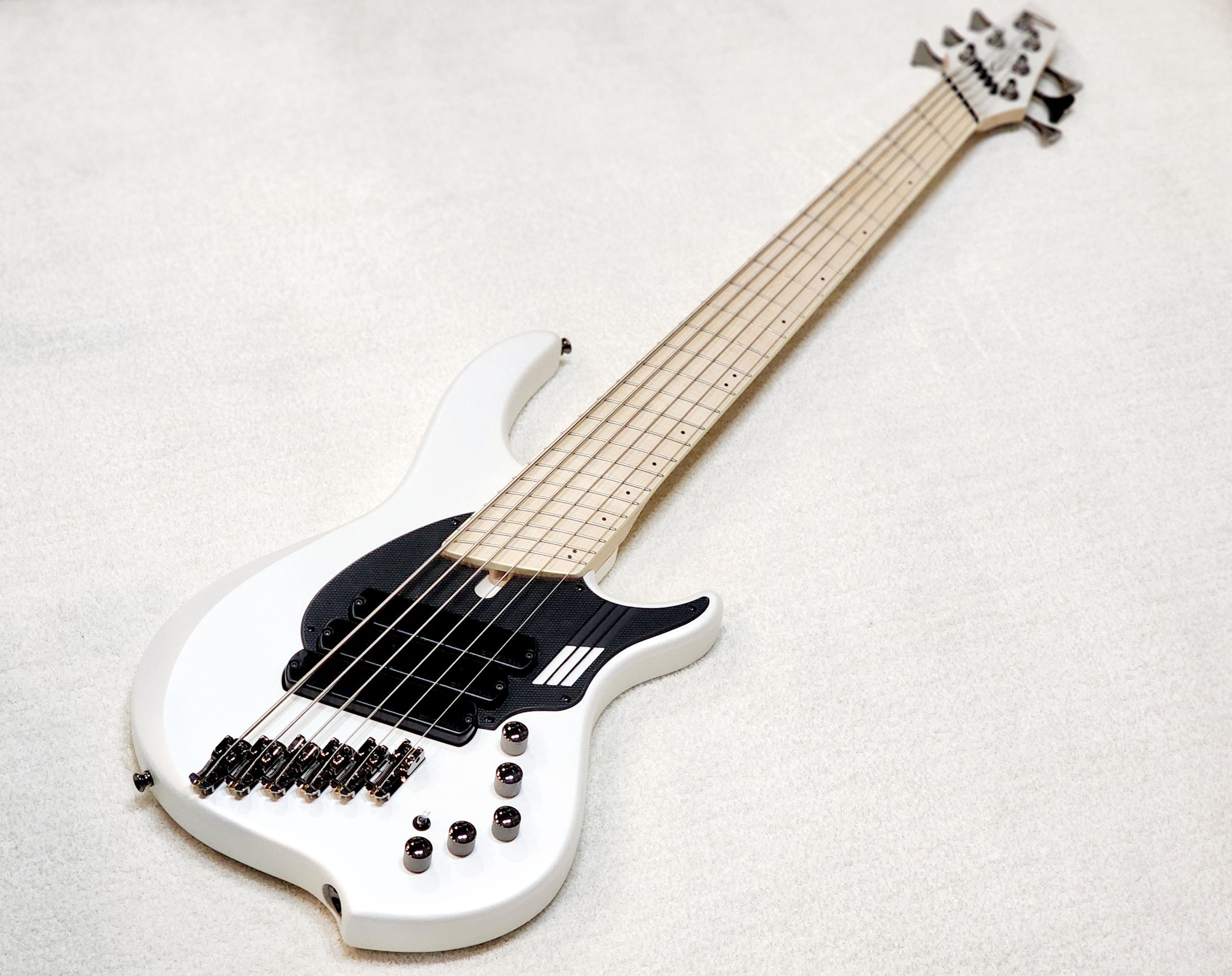 DINGWALL NG3-6 "Adam Nolly Getgood" Ducati White