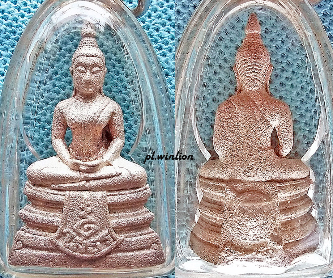 รูปหล่อหลวงพ่อโสธร รุ่น ๘๐ ปี กรมตำรวจ เนื้อเงินพ่นทราย ปี 2538