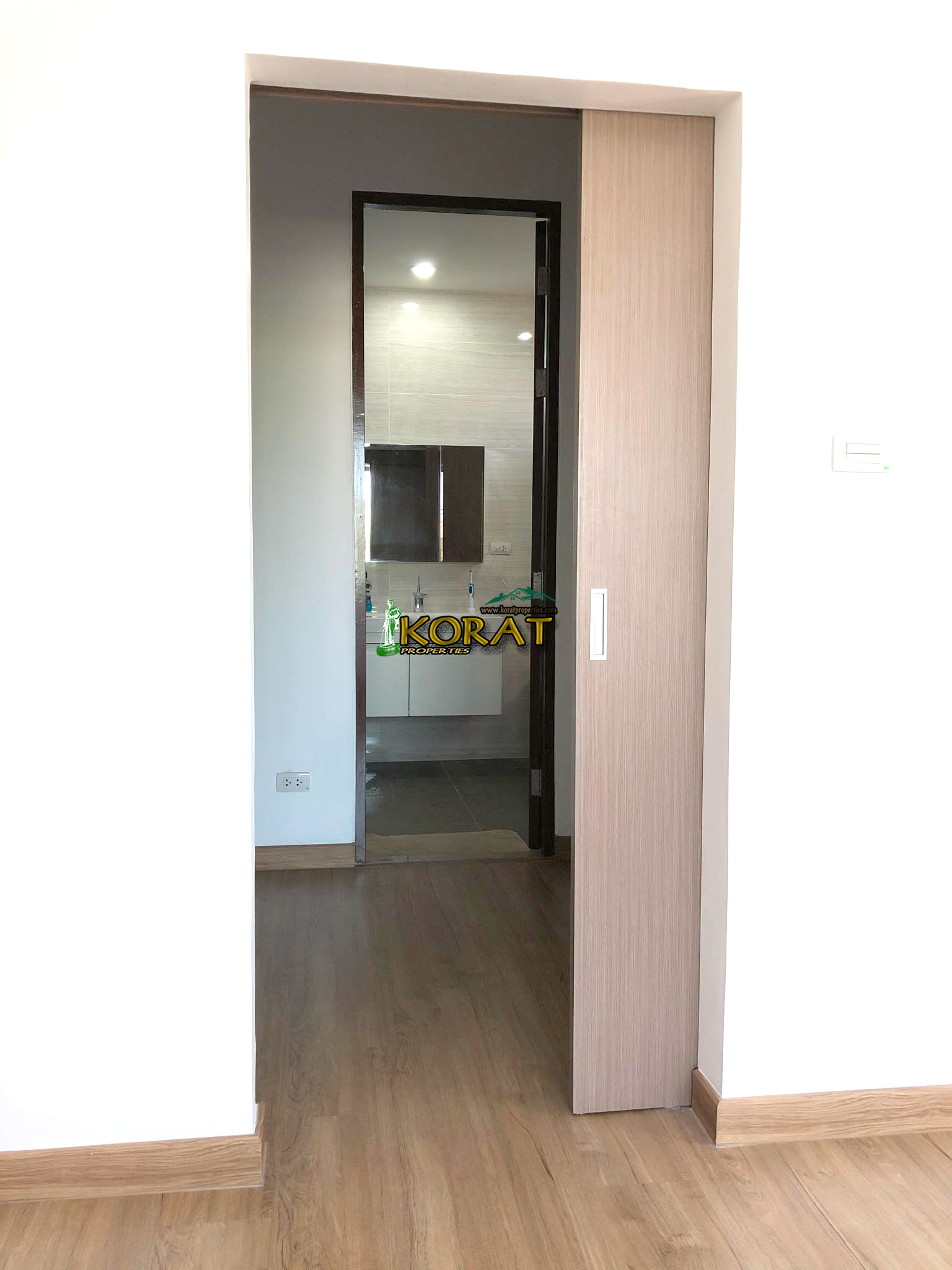 ขายบ้านเดี่ยว 2 ชั้น 73ตรว.(บ้านหัวมุม) โซน บ้านใหม่ ภูเขาลาด # รหัสทรัพย์ KP-0194