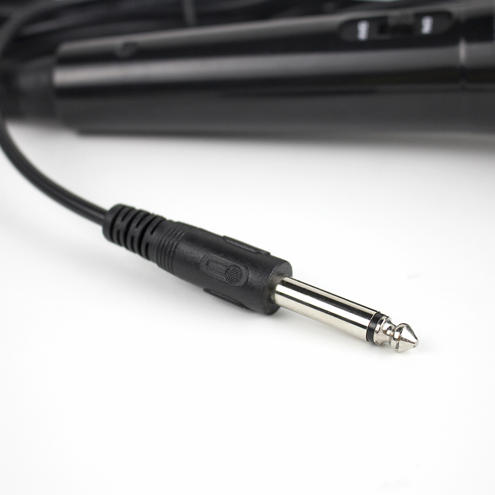 d-power ไมค์โครโฟน เเบบมีสาย รุ่น MIC-K52B / Microphone 6.35 mm. สายยาว 3 เมตร ใช้ได้กับลำโพงทุกรุ่น รับประกัน 1 ปี