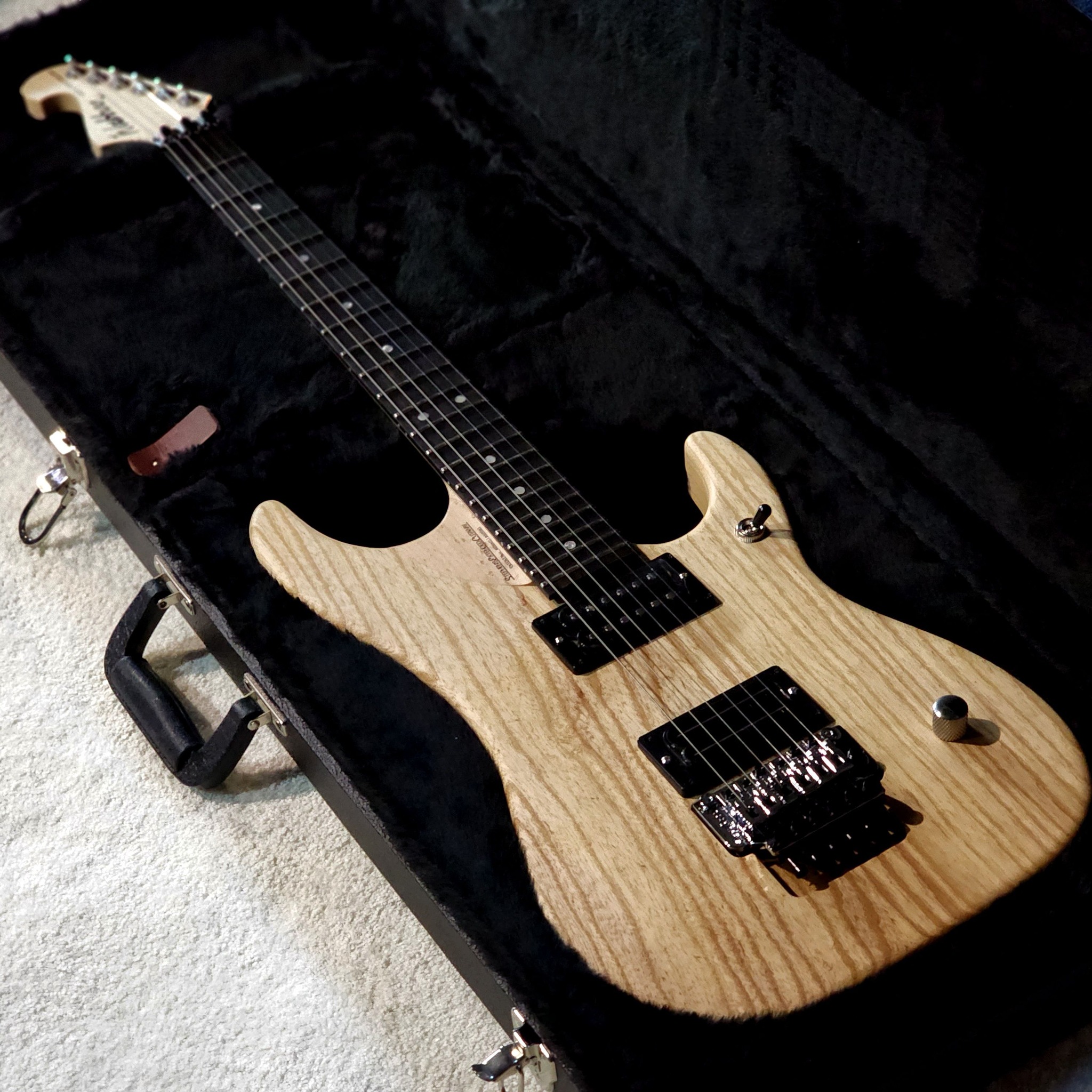 【希少】Washburn USA製 N4 DARK Washburn_Nuno_N4_Black_G.jpg?v