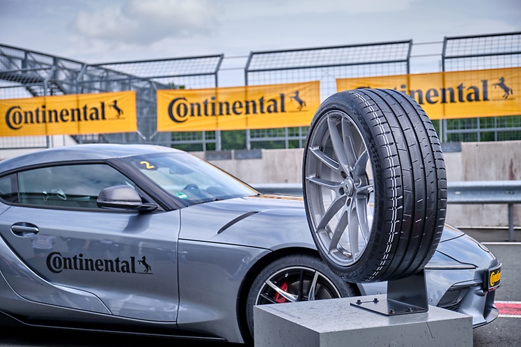 ยาง CONTINENTAL SPORT CONTACT7 CSC7 ขนาด 275/40-22ราคาพิเศษ สั่งได้